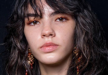 Mi cabello se ve diferente desde que uso estos sueros aclaradores